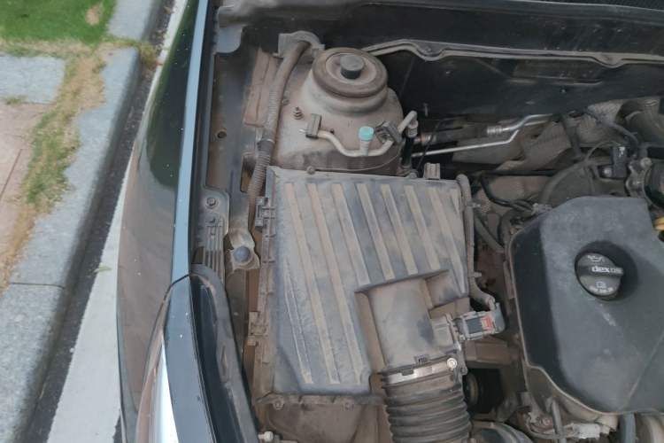 Used Chevrolet Malibu 2018 530T Automatic Fashion Edition Engine Bay Right