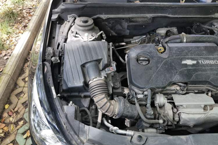 Used Chevrolet Malibu 2018 530T Automatic Luxury Edition Engine Bay Right