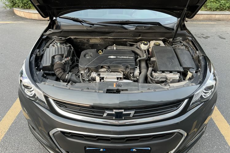 Used Chevrolet Malibu 2018 530T Automatic Fashion Edition Engine Bay