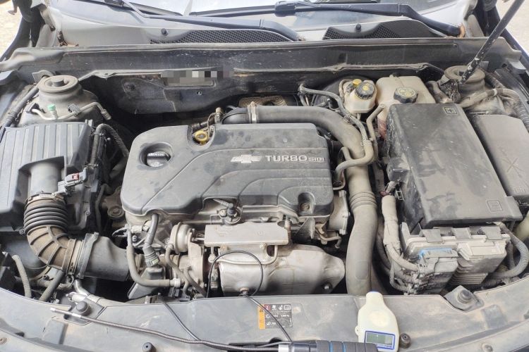 Used Chevrolet Malibu 2018 530T Automatic Fashion Edition Engine Bay
