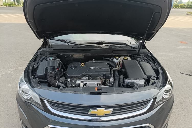 Used Chevrolet Malibu 2018 530T Automatic Fashion Edition Engine Bay