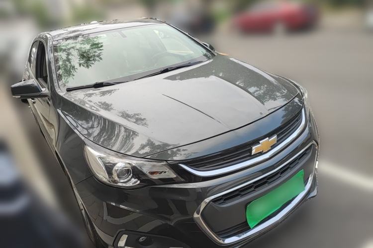 Used Chevrolet Malibu 2018 530T Automatic Luxury Edition Front Right 45 Deg