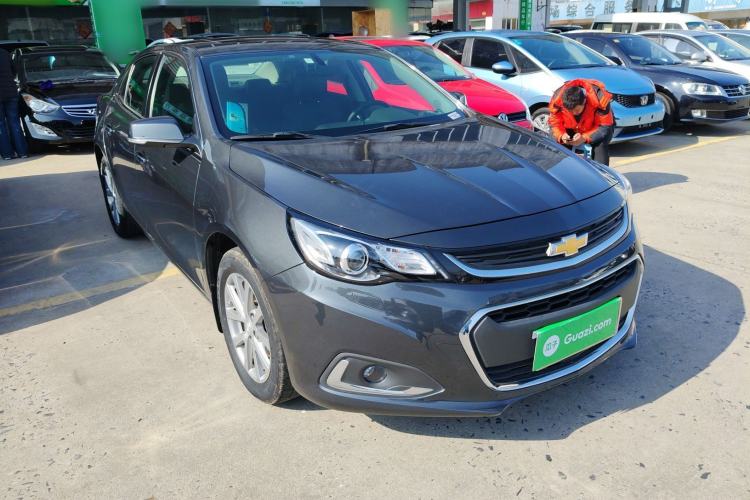Used Chevrolet Malibu 2018 530T Automatic Luxury Edition Front Right 45 Deg