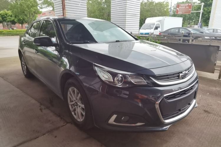 Used Chevrolet Malibu 2018 530T Automatic Fashion Edition Front Right 45 Deg