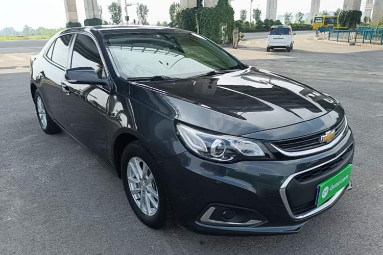 Used Chevrolet Malibu 2018 530T Automatic Fashion Edition Front Right 45 Deg