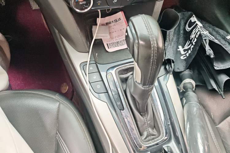Used Chevrolet Malibu 2018 530T Automatic Luxury Edition Gear Lever