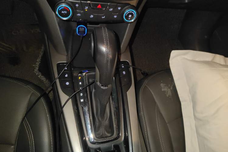 Used Chevrolet Malibu 2018 530T Automatic Luxury Edition Gear Lever
