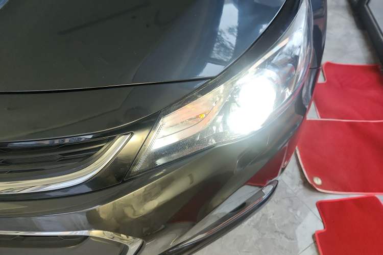 Used Chevrolet Malibu 2018 530T Automatic Luxury Edition Left Front Headlight