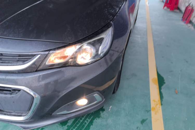 Used Chevrolet Malibu 2018 530T Automatic Fashion Edition Left Front Headlight