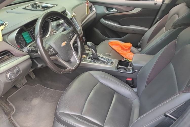 Used Chevrolet Malibu 2018 530T Automatic Luxury Edition Left Front Seat
