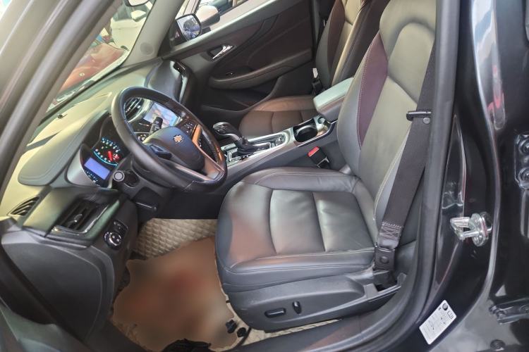 Used Chevrolet Malibu 2018 530T Automatic Luxury Edition Left Front Seat
