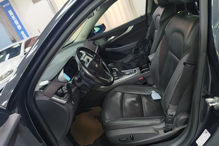 Used Chevrolet Malibu 2018 530T Automatic Luxury Edition Left Front Seat