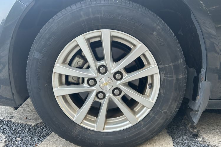 Used Chevrolet Malibu 2018 530T Automatic Fashion Edition Left Front Wheel Hub