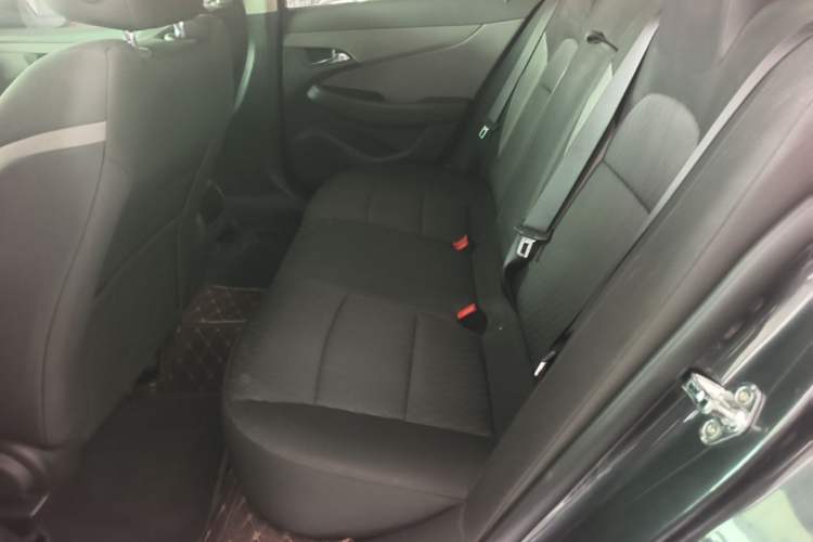 Used Chevrolet Malibu 2018 530T Automatic Comfort Edition Left Rear Seat