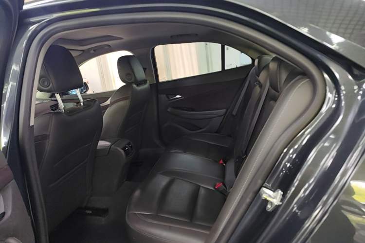 Used Chevrolet Malibu 2018 530T Automatic Luxury Edition Left Rear Seat