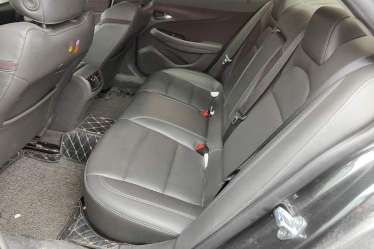Used Chevrolet Malibu 2018 530T Automatic Fashion Edition Left Rear Seat