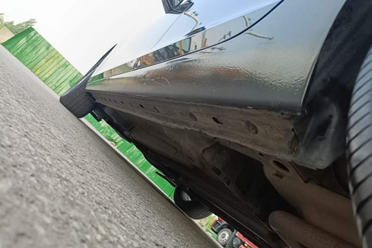 Used Chevrolet Malibu 2018 530T Automatic Fashion Edition Left Side Sill