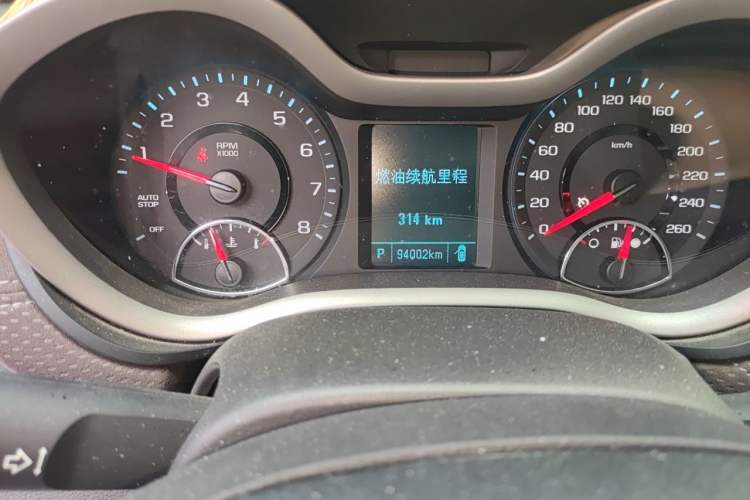Used Chevrolet Malibu 2018 530T Automatic Luxury Edition Odometer Close Up