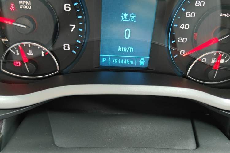 Used Chevrolet Malibu 2018 530T Automatic Luxury Edition Odometer Close Up