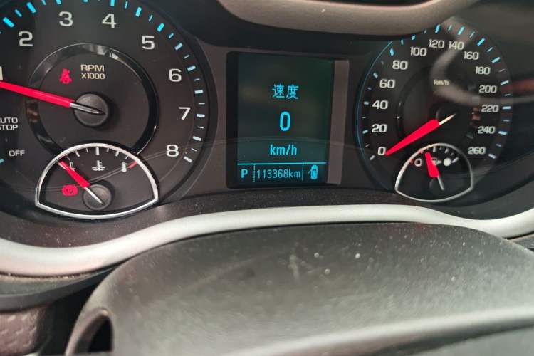 Used Chevrolet Malibu 2018 530T Automatic Luxury Edition Odometer Close Up