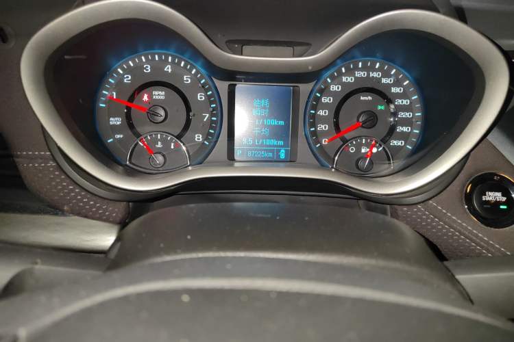 Used Chevrolet Malibu 2018 530T Automatic Luxury Edition Odometer Close Up