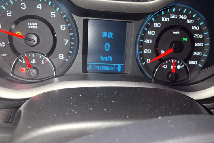 Used Chevrolet Malibu 2018 530T Automatic Luxury Edition Odometer Close Up