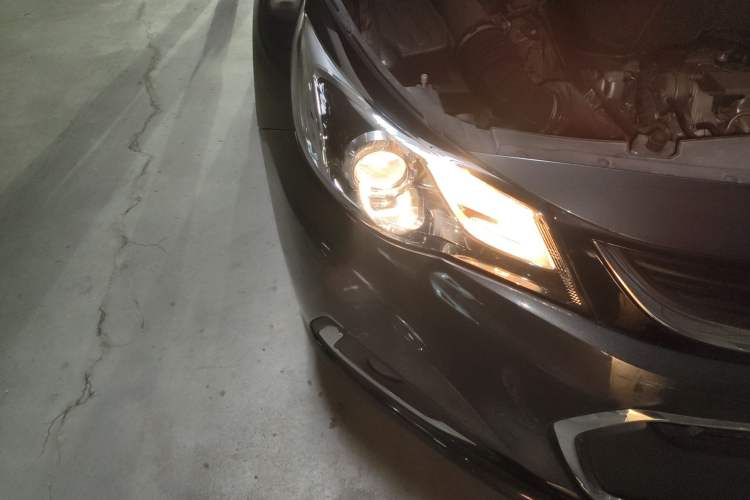 Used Chevrolet Malibu 2018 530T Automatic Fashion Edition Right Front Headlight