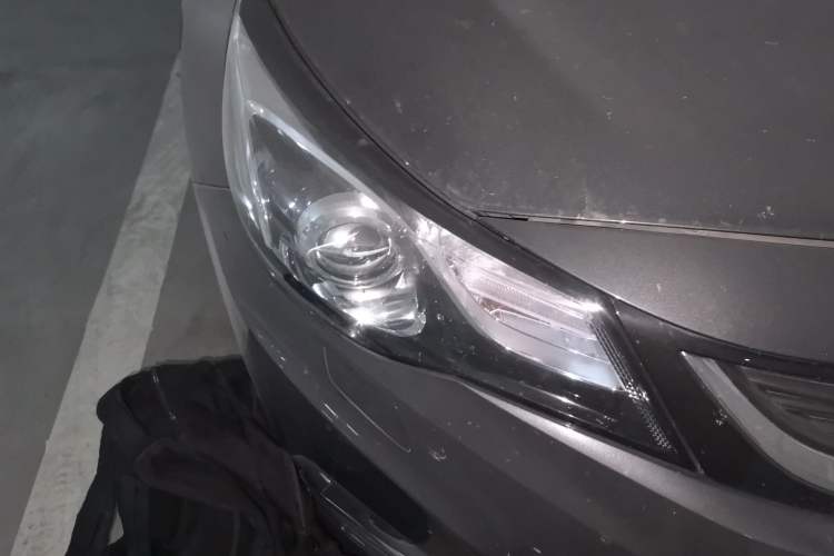 Used Chevrolet Malibu 2018 530T Automatic Luxury Edition Right Front Headlight