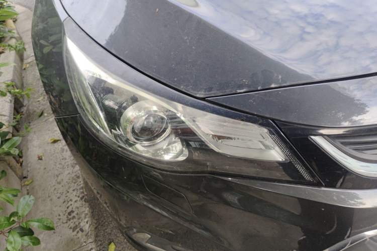 Used Chevrolet Malibu 2018 530T Automatic Luxury Edition Right Front Headlight