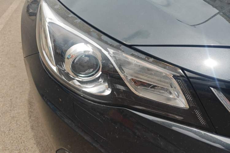 Used Chevrolet Malibu 2018 530T Automatic Luxury Edition Right Front Headlight