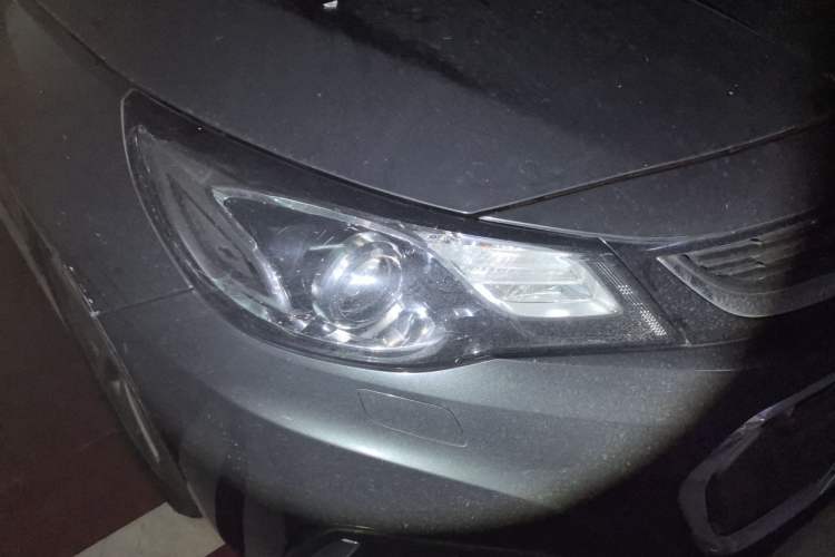 Used Chevrolet Malibu 2018 530T Automatic Luxury Edition Right Front Headlight