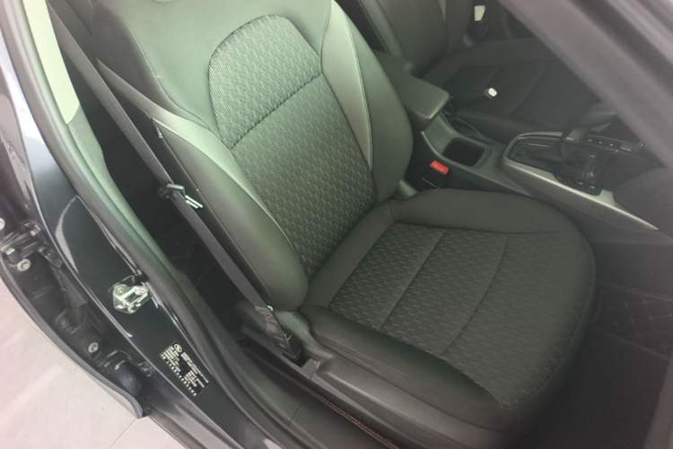 Used Chevrolet Malibu 2018 530T Automatic Comfort Edition Right Front Seat