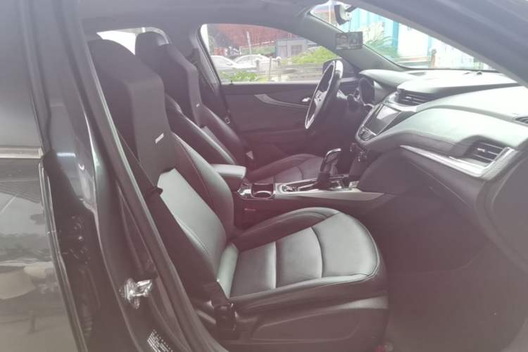 Used Chevrolet Malibu 2018 530T Automatic Fashion Edition Right Front Seat