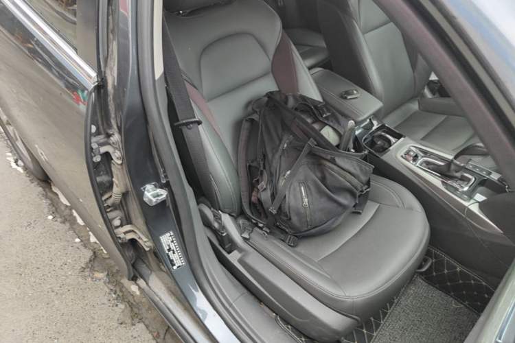 Used Chevrolet Malibu 2018 530T Automatic Fashion Edition Right Front Seat