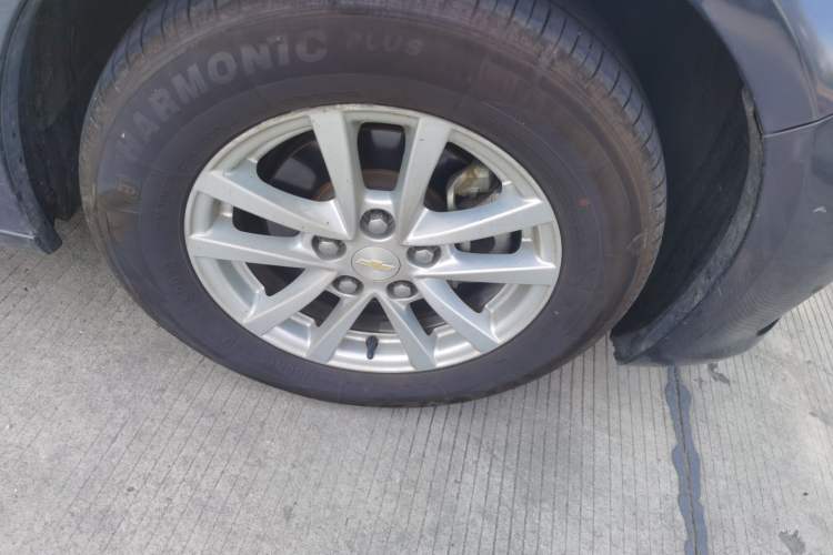 Used Chevrolet Malibu 2018 530T Automatic Fashion Edition Right Front Wheel Hub