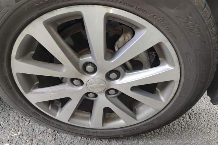 Used Chevrolet Malibu 2018 530T Automatic Luxury Edition Right Front Wheel Hub