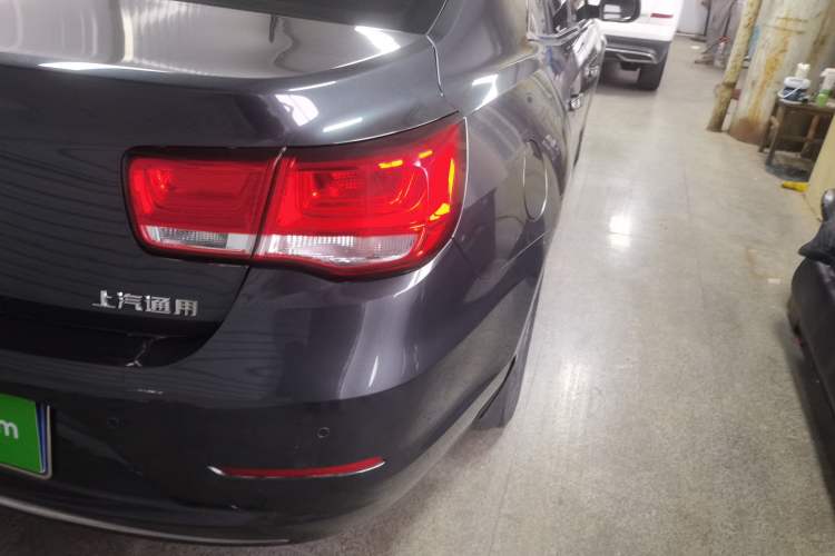 Used Chevrolet Malibu 2018 530T Automatic Luxury Edition Right Rear Taillight