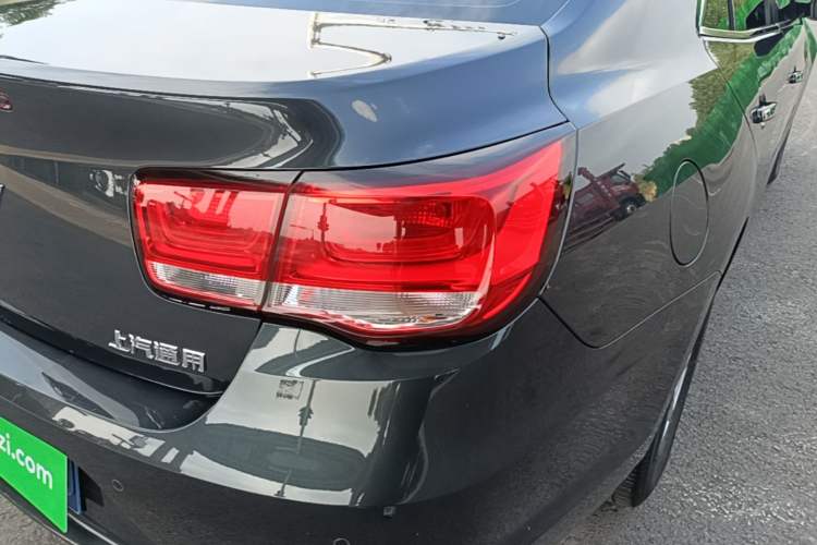 Used Chevrolet Malibu 2018 530T Automatic Fashion Edition Right Rear Taillight
