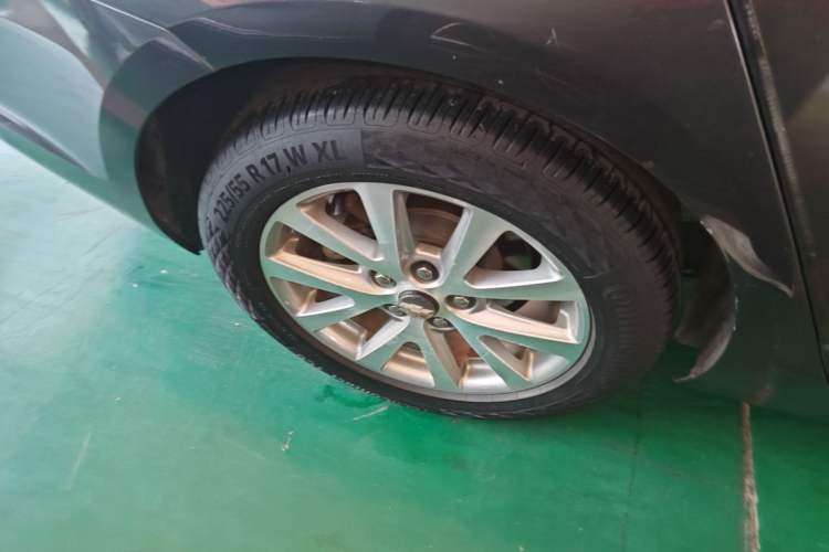 Used Chevrolet Malibu 2018 530T Automatic Luxury Edition Right Rear Wheel Hub