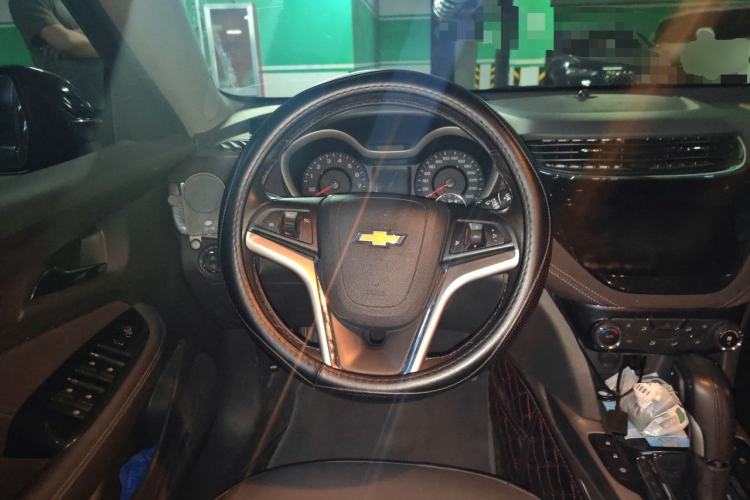 Used Chevrolet Malibu 2018 530T Automatic Luxury Edition Steering Wheel