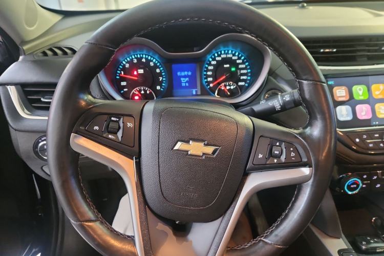 Used Chevrolet Malibu 2018 530T Automatic Luxury Edition Steering Wheel