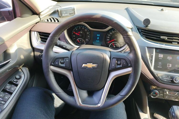 Used Chevrolet Malibu 2018 530T Automatic Luxury Edition Steering Wheel