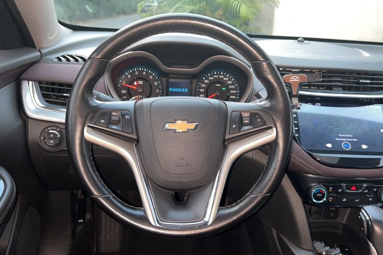 Used Chevrolet Malibu 2018 530T Automatic Fashion Edition Steering Wheel