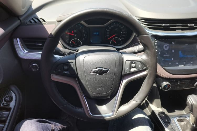 Used Chevrolet Malibu 2018 530T Automatic Luxury Edition Steering Wheel