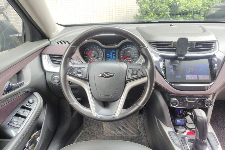 Used Chevrolet Malibu 2018 530T Automatic Fashion Edition Steering Wheel