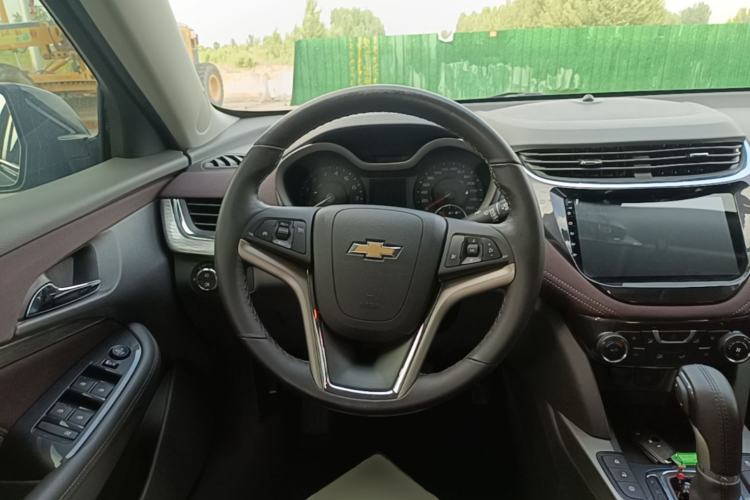 Used Chevrolet Malibu 2018 530T Automatic Fashion Edition Steering Wheel