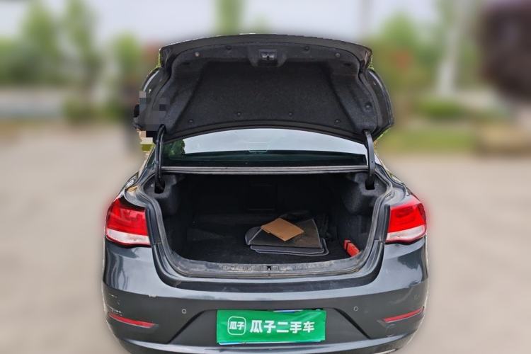 Used Chevrolet Malibu 2018 530T Automatic Luxury Edition Trunk