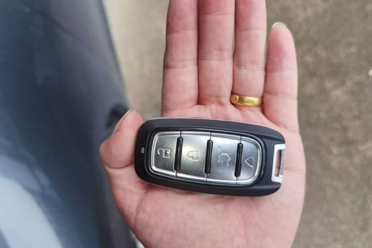 Used Chevrolet Malibu 2018 530T Automatic Fashion Edition Vehicle Key