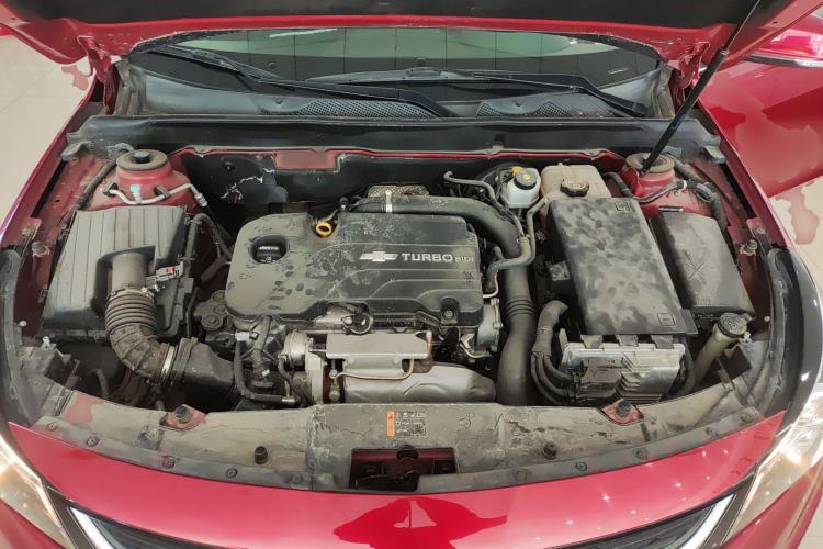 Used Chevrolet Malibu 2018 530T Automatic Fashion Edition Engine Bay