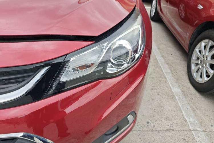 Used Chevrolet Malibu 2018 530T Automatic Luxury Edition Left Front Headlight